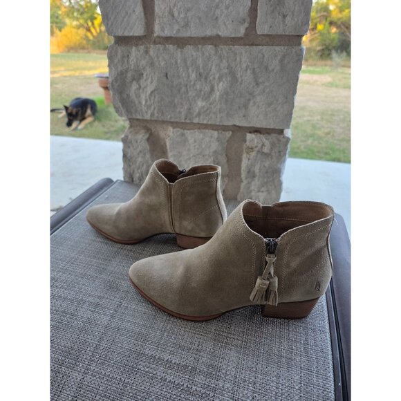 Hush Puppies Sierra Womens Suede Ankle Boots With Side Zipper & Tassel - Picture 3 of 10